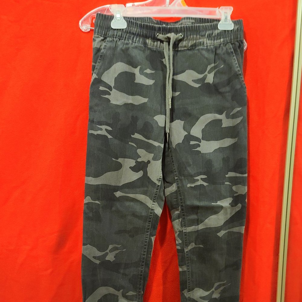 Camouflage pants